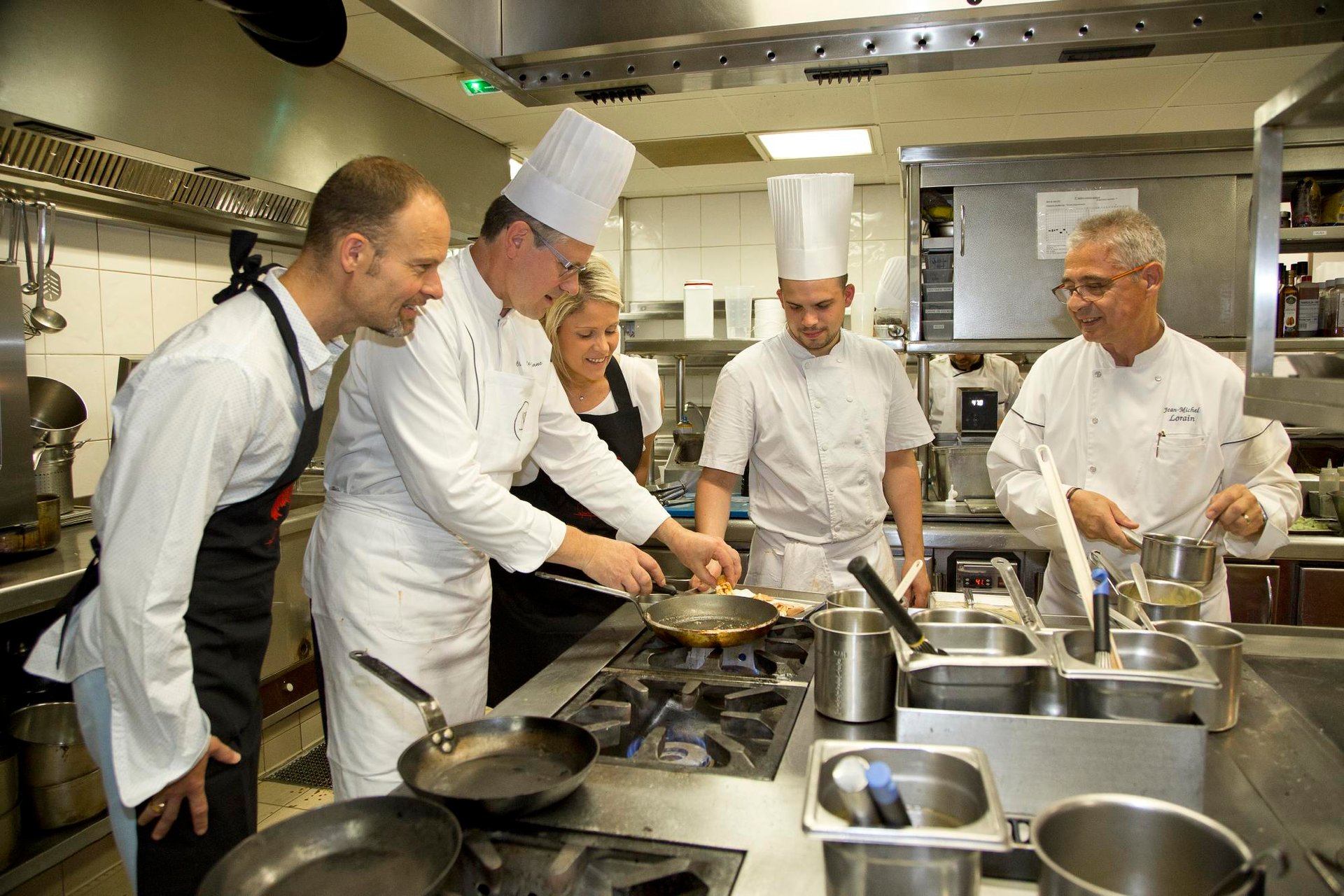 Les cours de cuisine, savoir-faire culinaire de la Côte Saint Jacques en Bourgogne